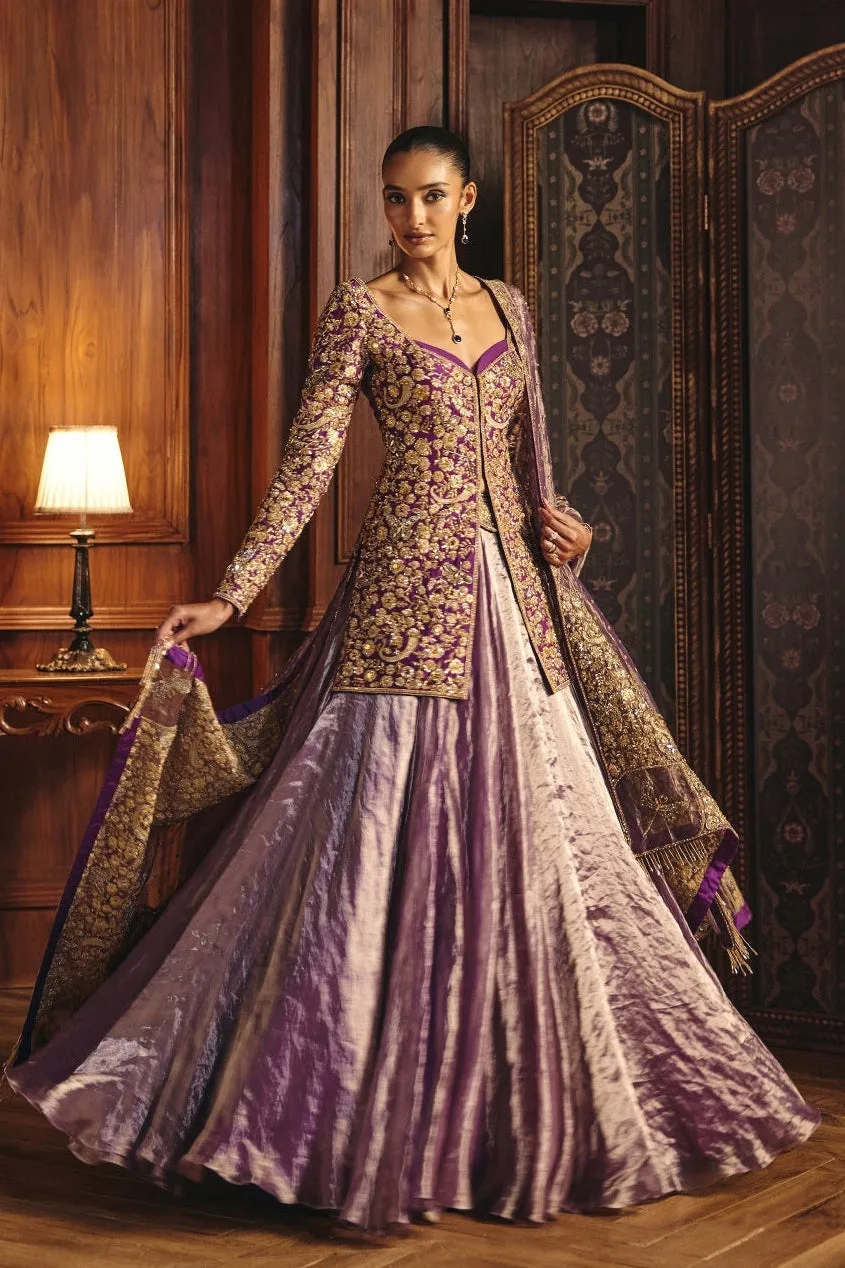 Nargis by Mahima Mahajan, lehenga