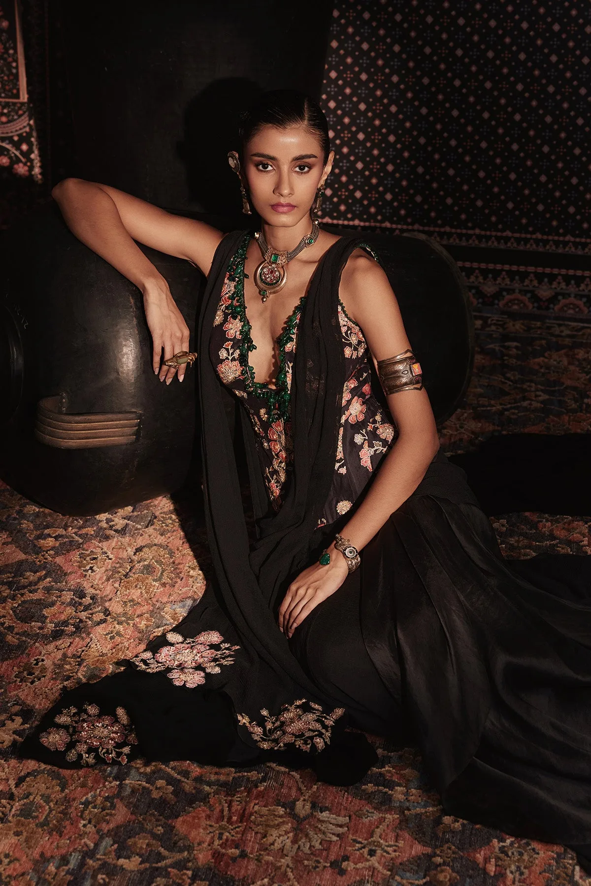 Nocturne Saree Set by Ridhi Mehra, view 4