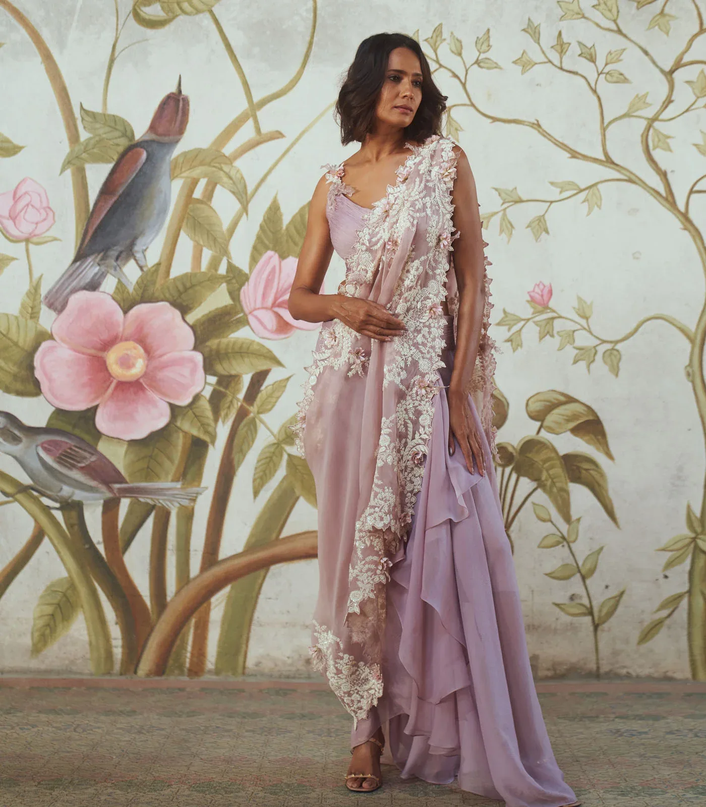 Cutdana Embroidered Cape Set by Anushree Reddy