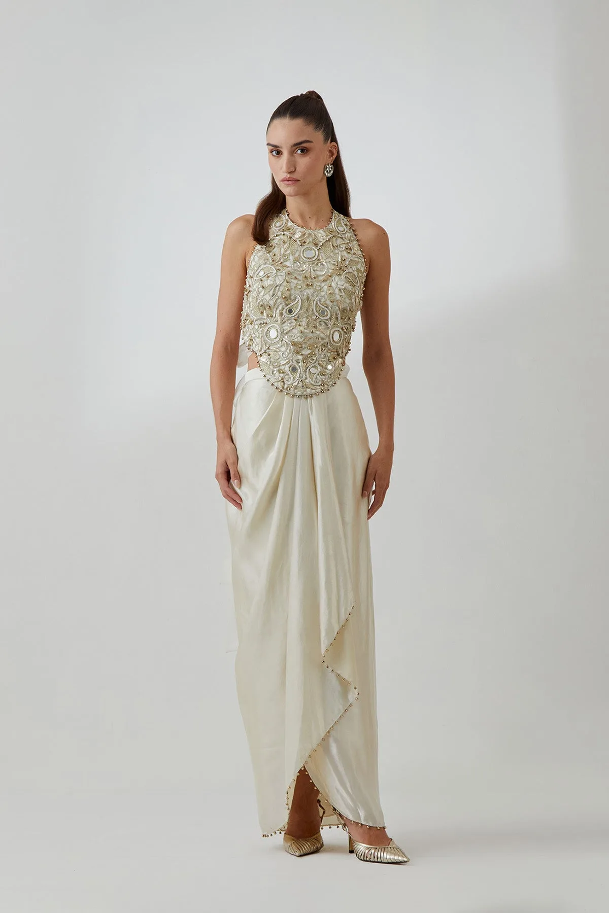 Stone Organza Embroidered Choli With Tissue Lungi Skirt by Payal Singhal, skirt set