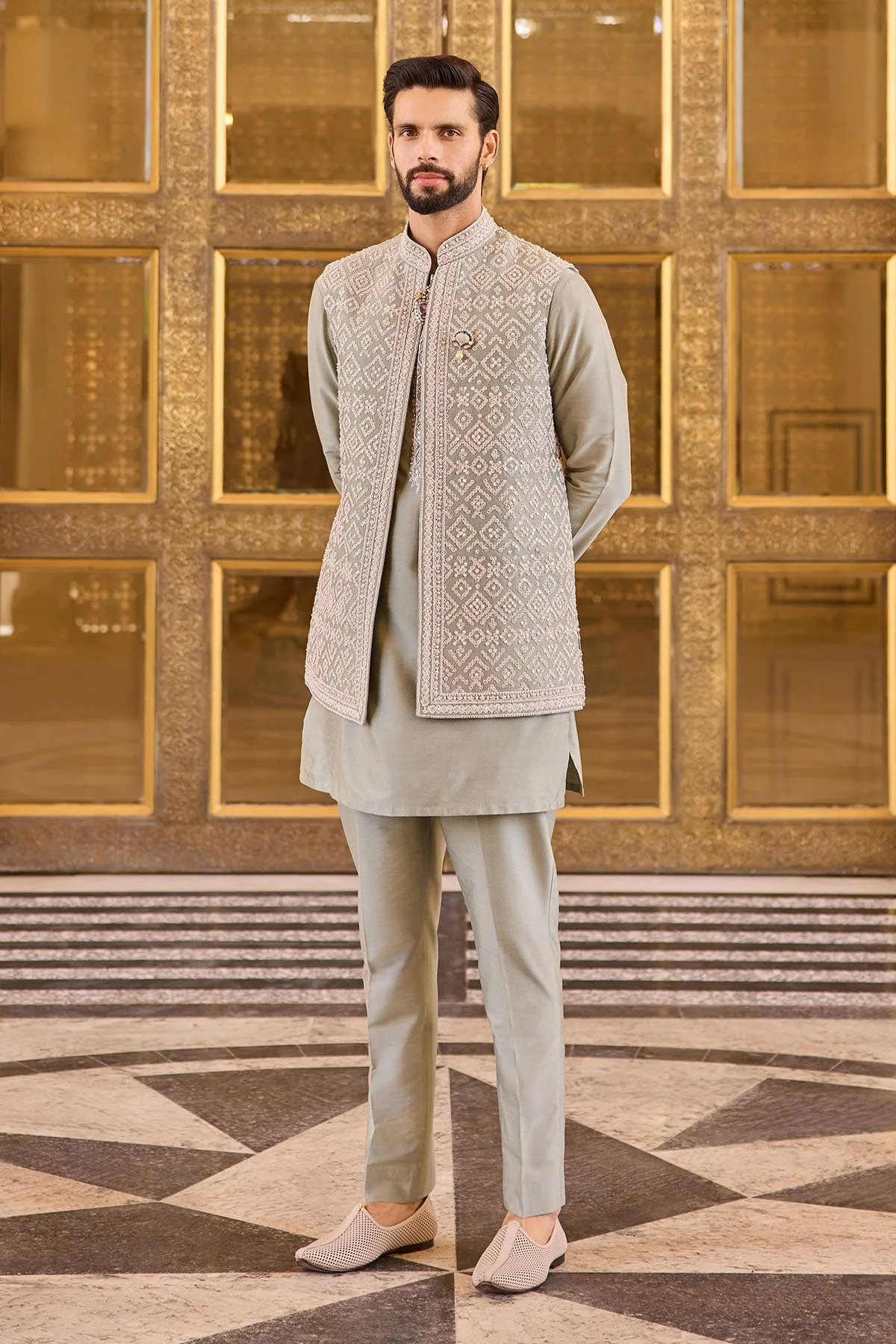 Evermore Kurta Bandi Set by Ridhi Mehra